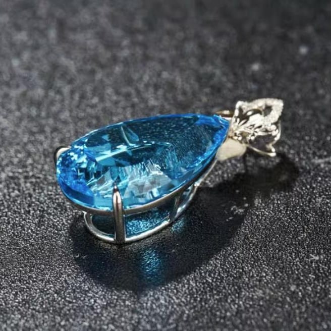 14K GOLD 21.6 CT NATURAL TOPAZ & DIAMOND PENDANT - 4