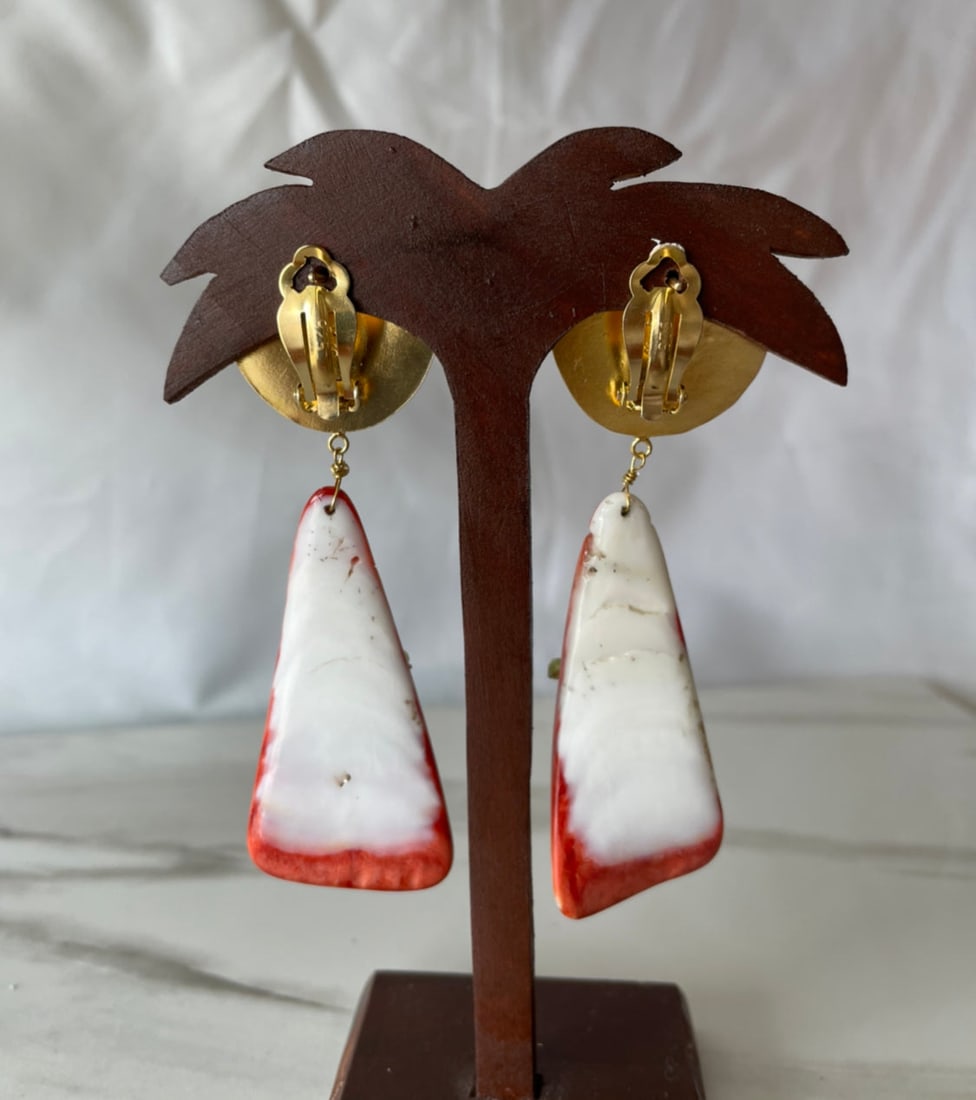 Mushroom Coral & Spondilius Shell Earrings - 2