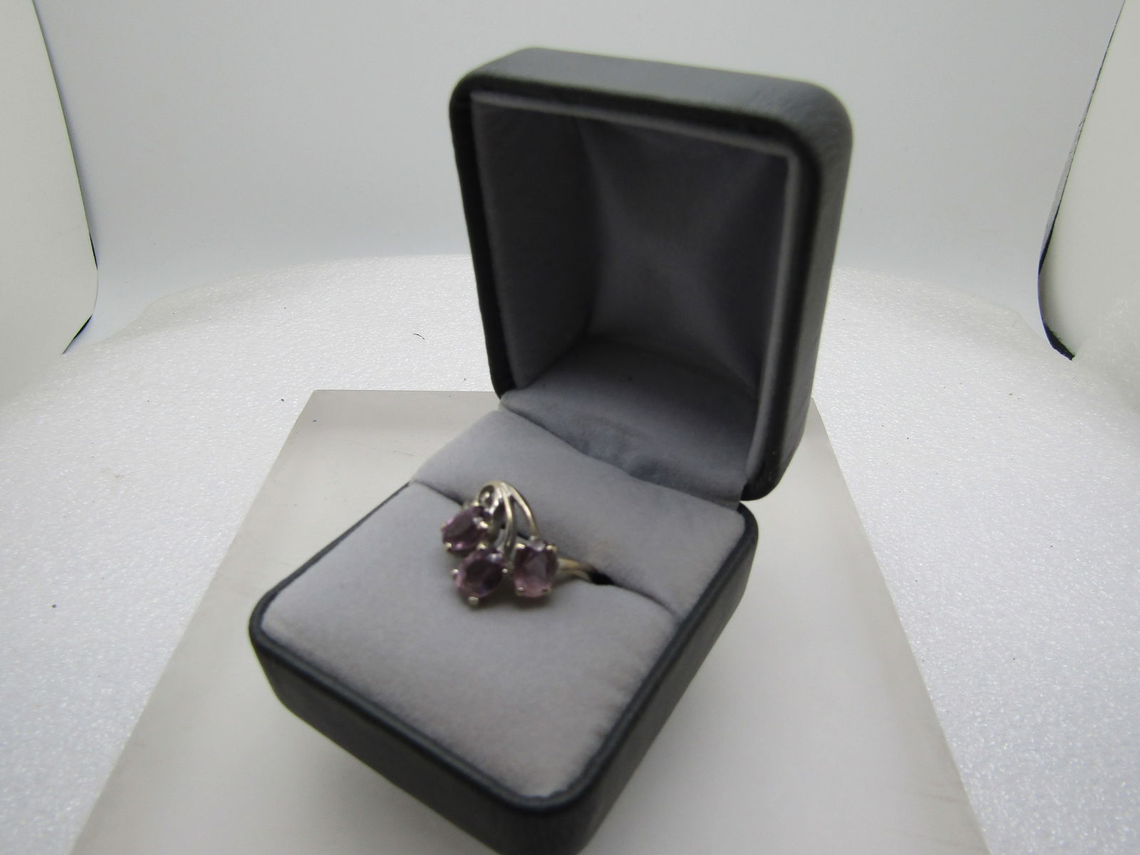 Vintage 14k Triple Amethyst Ring. 1.5 TCW, White Gold, Sz. 7.5, 1960's-1970, Signed: Title:Vintage 14k Triple Amethyst Ring. 1.5 TCW, White Gold, Sz. 7.5, 1960's-1970, SignedDescription:Vintage 14k Triple Amethyst Ring. 1.5 TCW, White Gold, Sz. 7.5, 1960's-1970, Signed KSK. This has