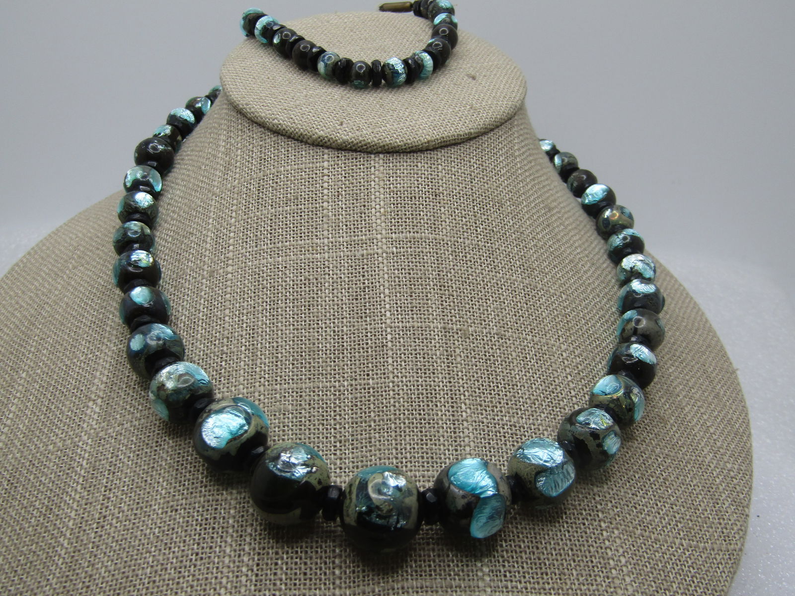 Vintage Foiled Inlaid Czech Glass Beaded Necklace & Bracelet, 1920's - 3