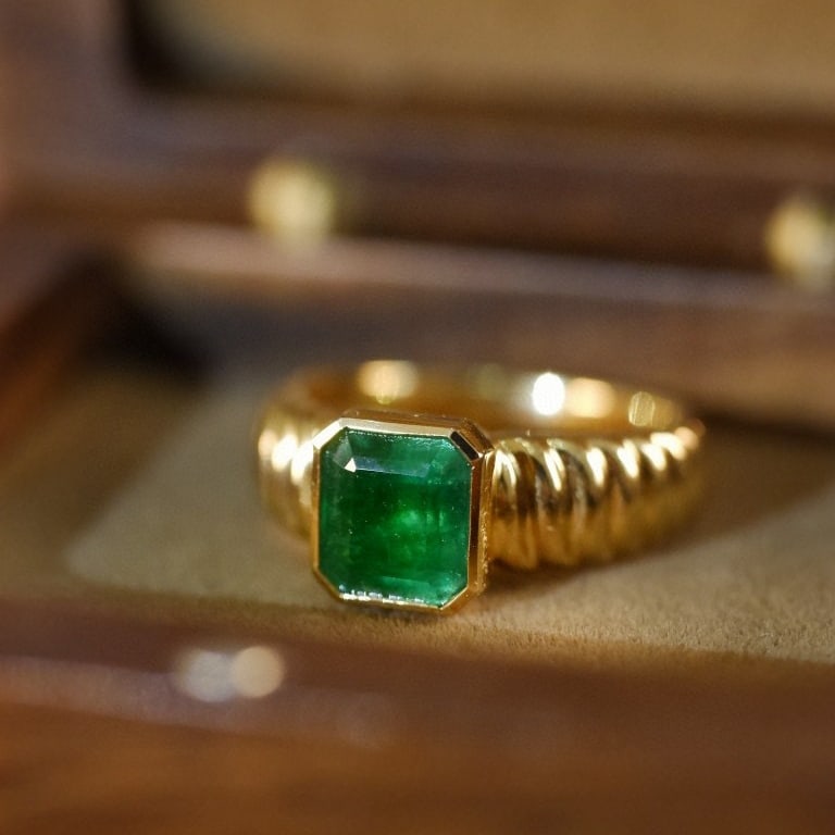 14K GOLD 1.91 CT NATURAL EMERALD RING - 3