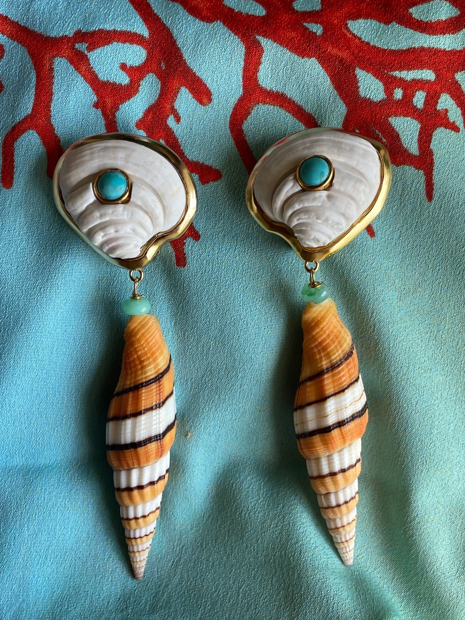 Rare Clam and Terebra Shell Drop Earrings - 4
