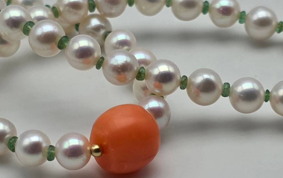 5.5 to 6 mm Akoya pearl necklace with natural emerald spacers, Sciacca coral centerpiece with - 3