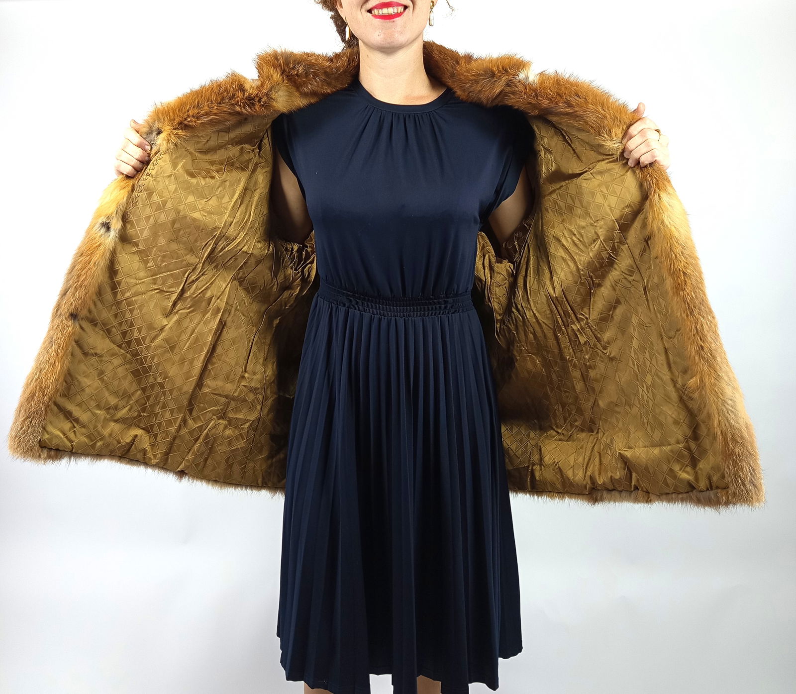 RED FOX FUR JACKET EU: L ; US: 16 - 7