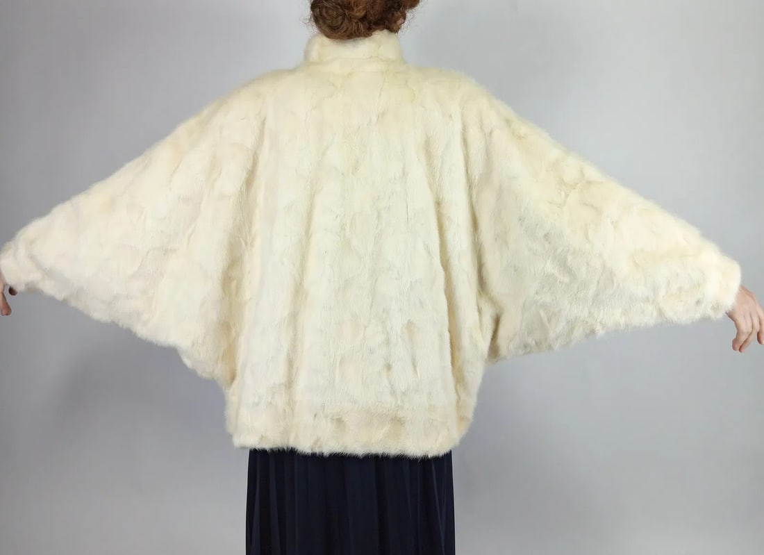 CREAM MINK FUR BOMBER JACKET EU: 3XL ; US: 24 (1 of 6)