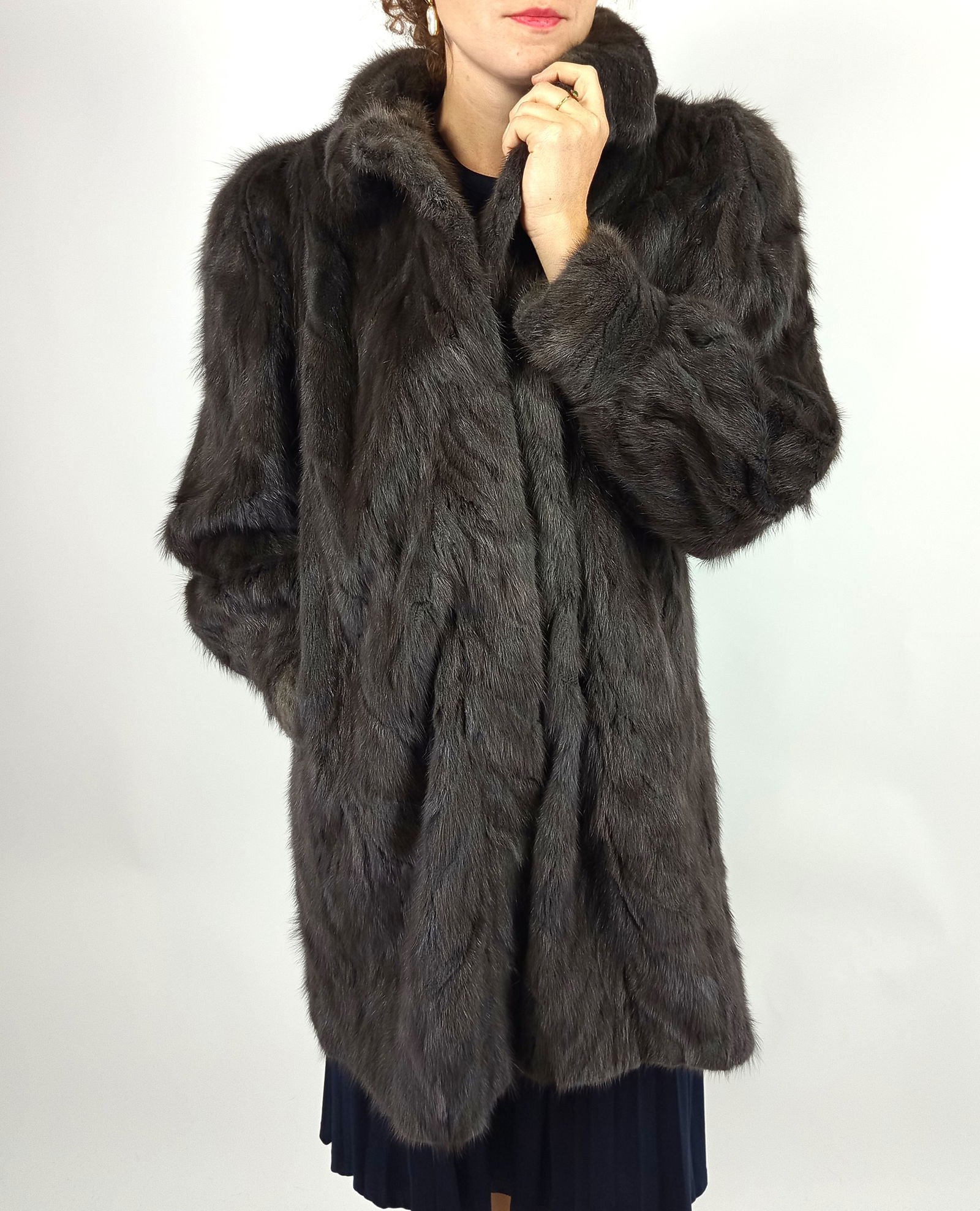 BLUE MINK FUR JACKET EU: XXL ; US: 24 - 11