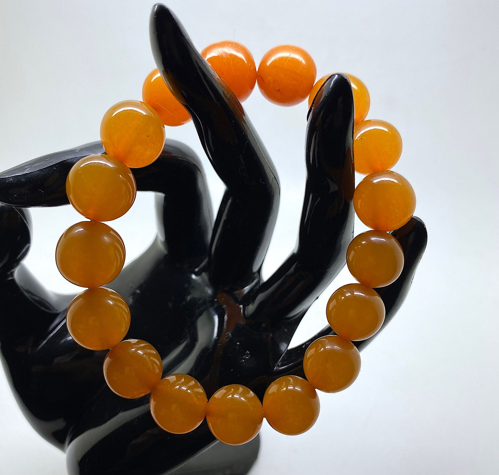 Beautiful Unique Vintage Amber Bracelet made from Round Amber beads - 2