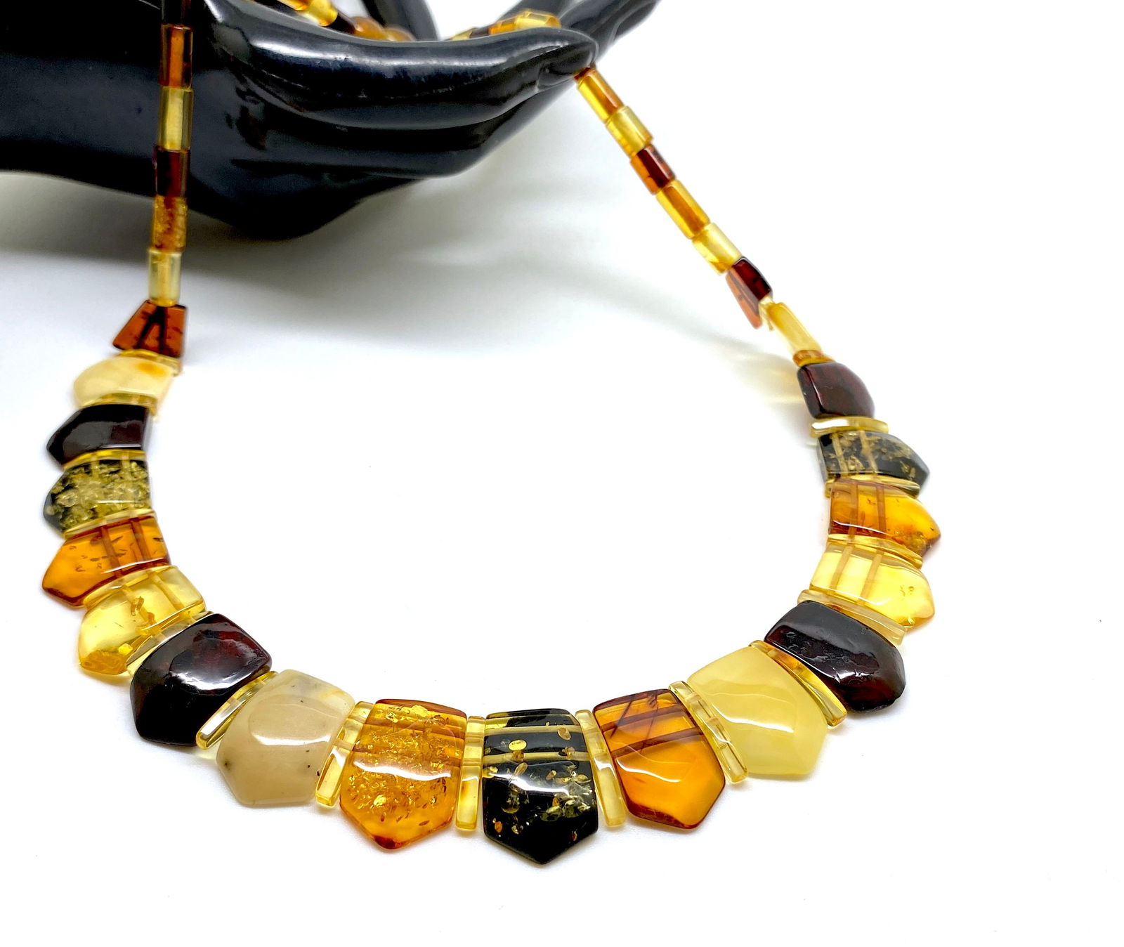 Astonishing Amber Cleopatra necklace - 7