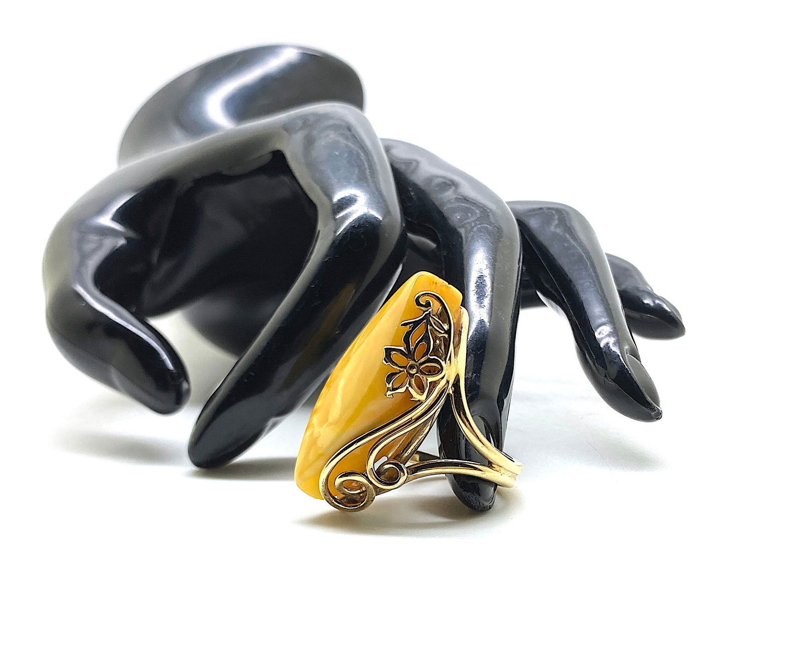 Unique and Beautiful Amber Ring - 7