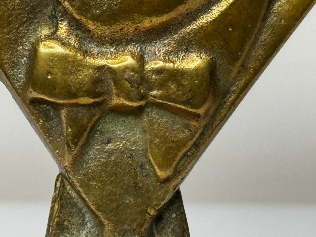 Historic WW2 Small Winston Churchill V For Victory Bronze Car Mascot Sculpture - 9