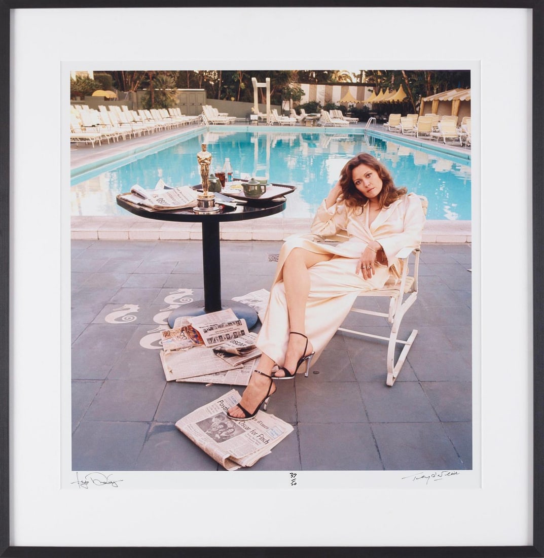 Faye Dunaway The Morning After, 1977 Co-Signed Edition Print by Terry O'Neill: 1977 (printed later): Title: Faye Dunaway The Morning After, 1977 Co-Signed Edition Print by Terry O'Neill: 1977 (printed later) Description: Faye Dunaway The Morning After, 1977 Co-Signed Edition Print by Terry O'Neill an