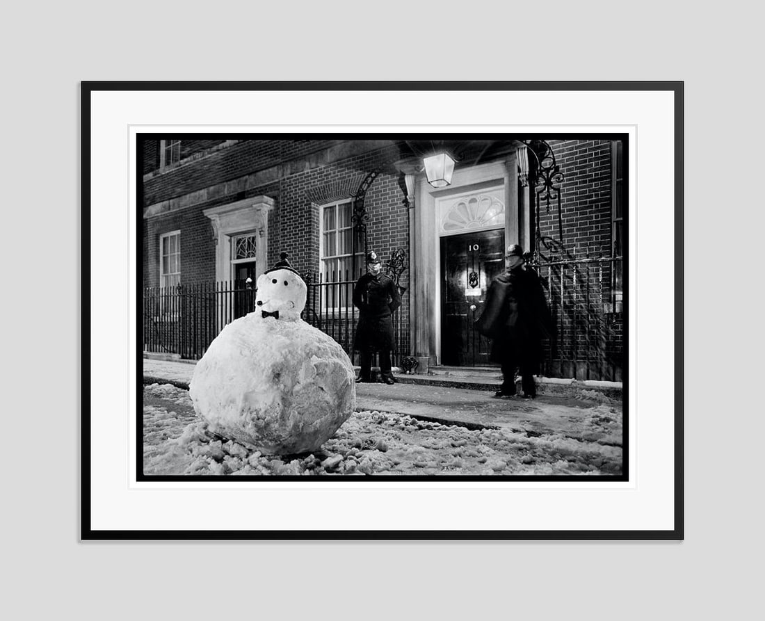 Visitor At No. 10 Downing Street by Arthur Steel: 1968 (printed later) - 9