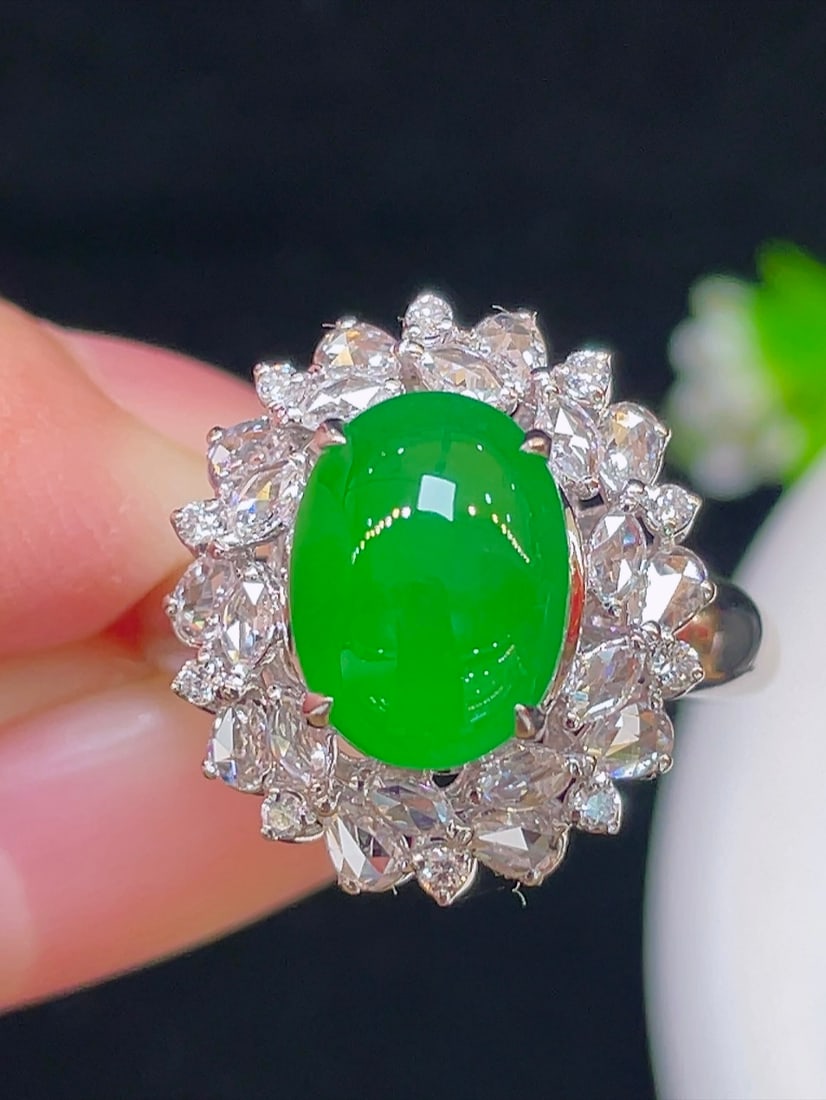 18k gold diamond-set natural jade ring - 2