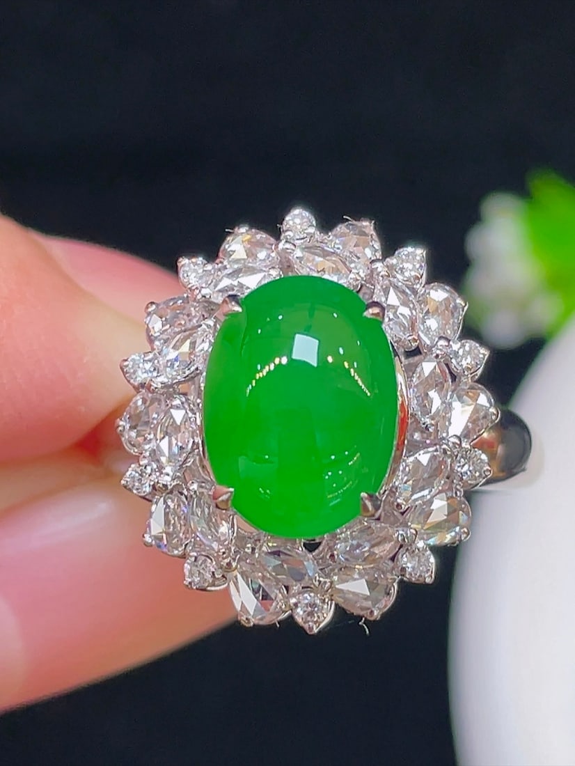 18k gold diamond-set natural jade ring - 3
