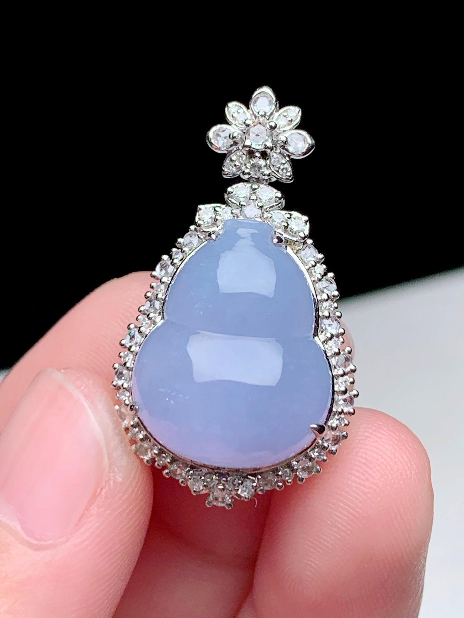 18K gold diamond inlaid natural jade pendant - 4