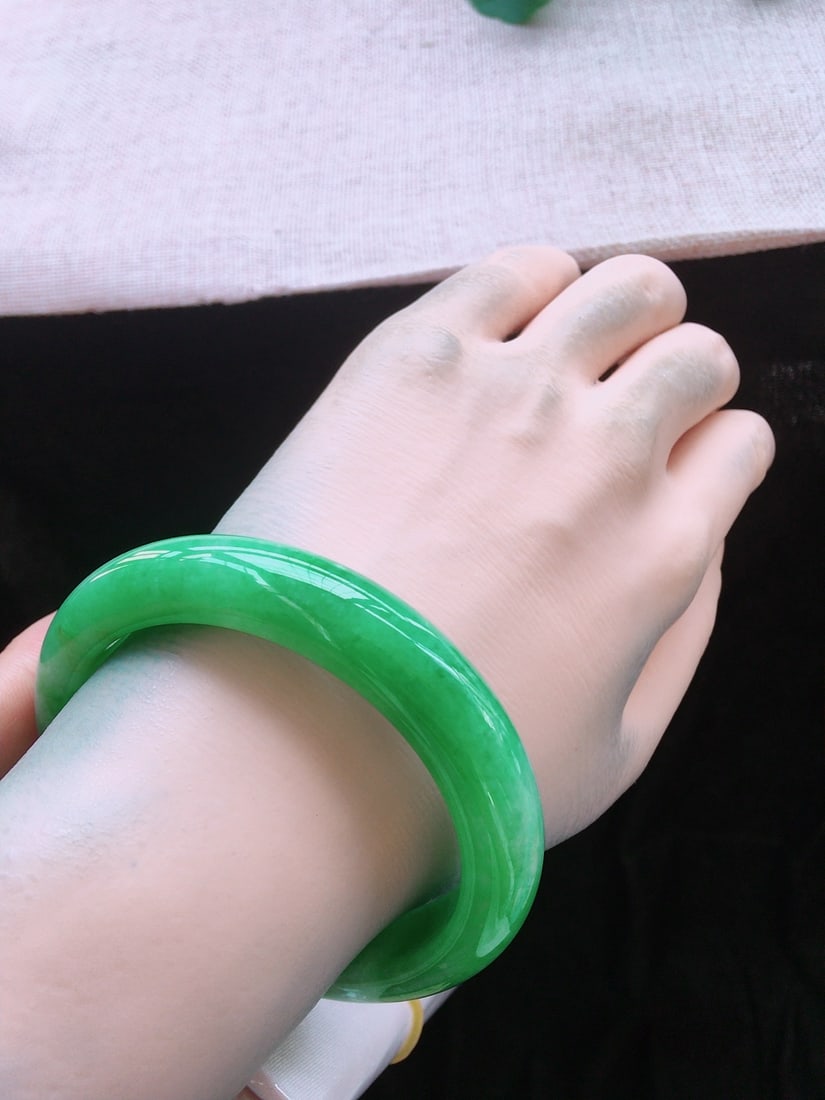 Natural Jade Bracelet - 6