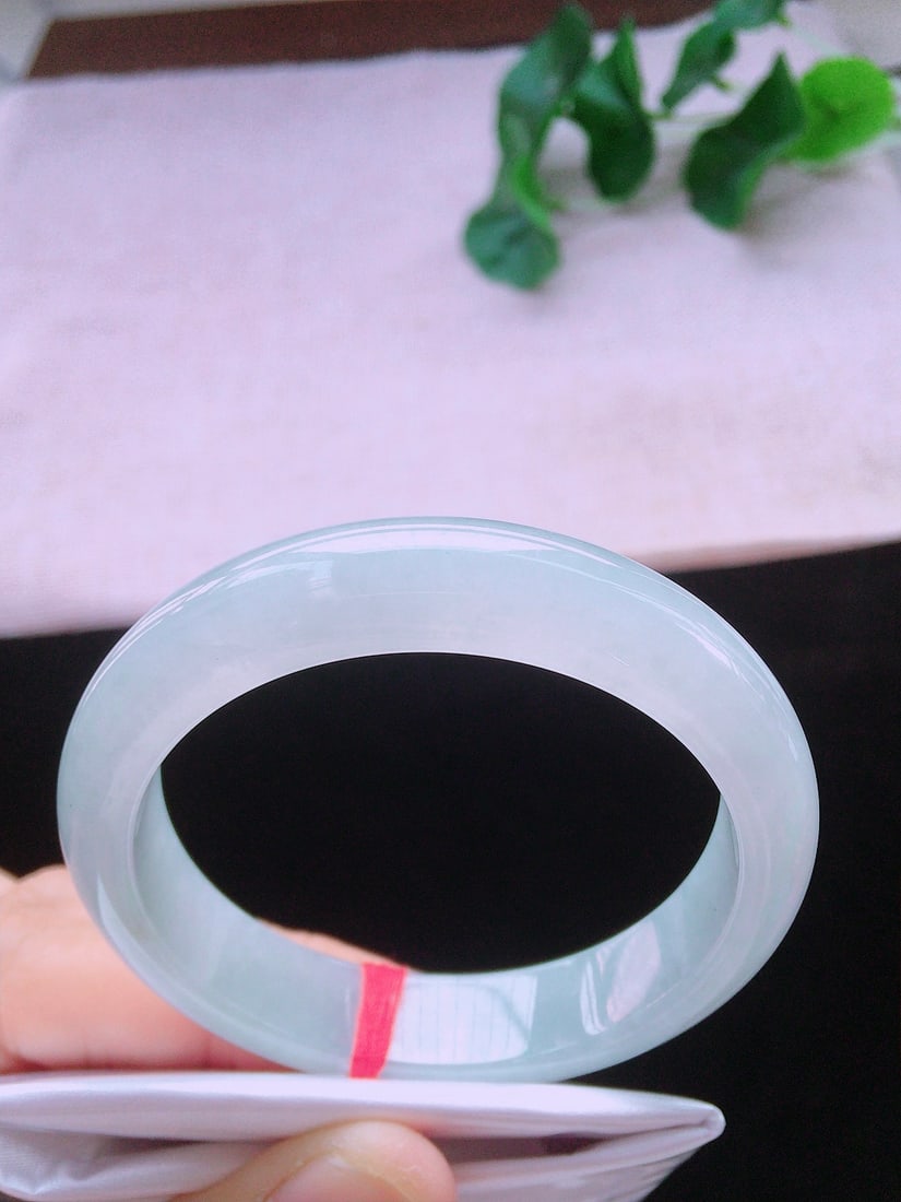 Natural Jade Bangle (1 of 9)