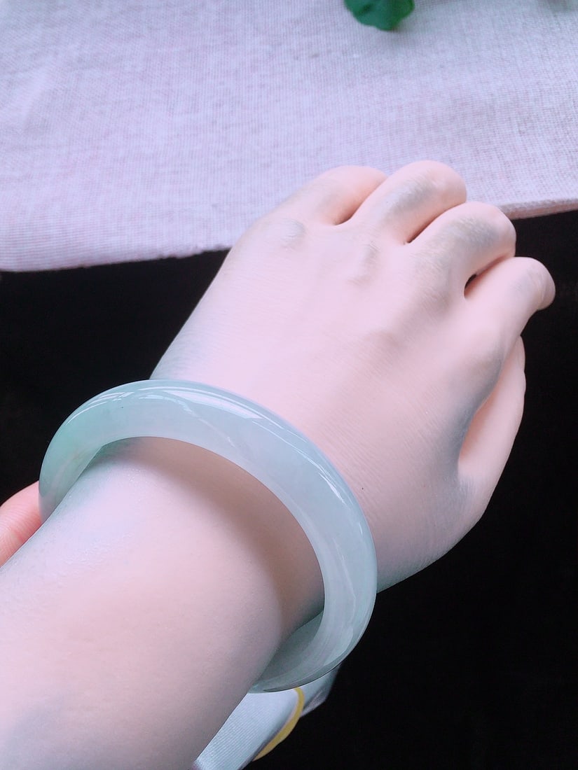 Natural Jade Bangle - 5