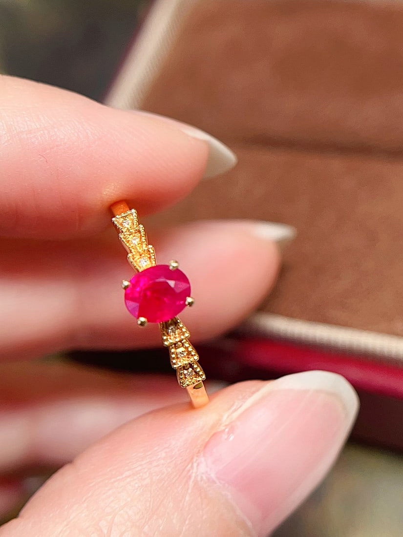 18K Gold Ruby Ring - 4
