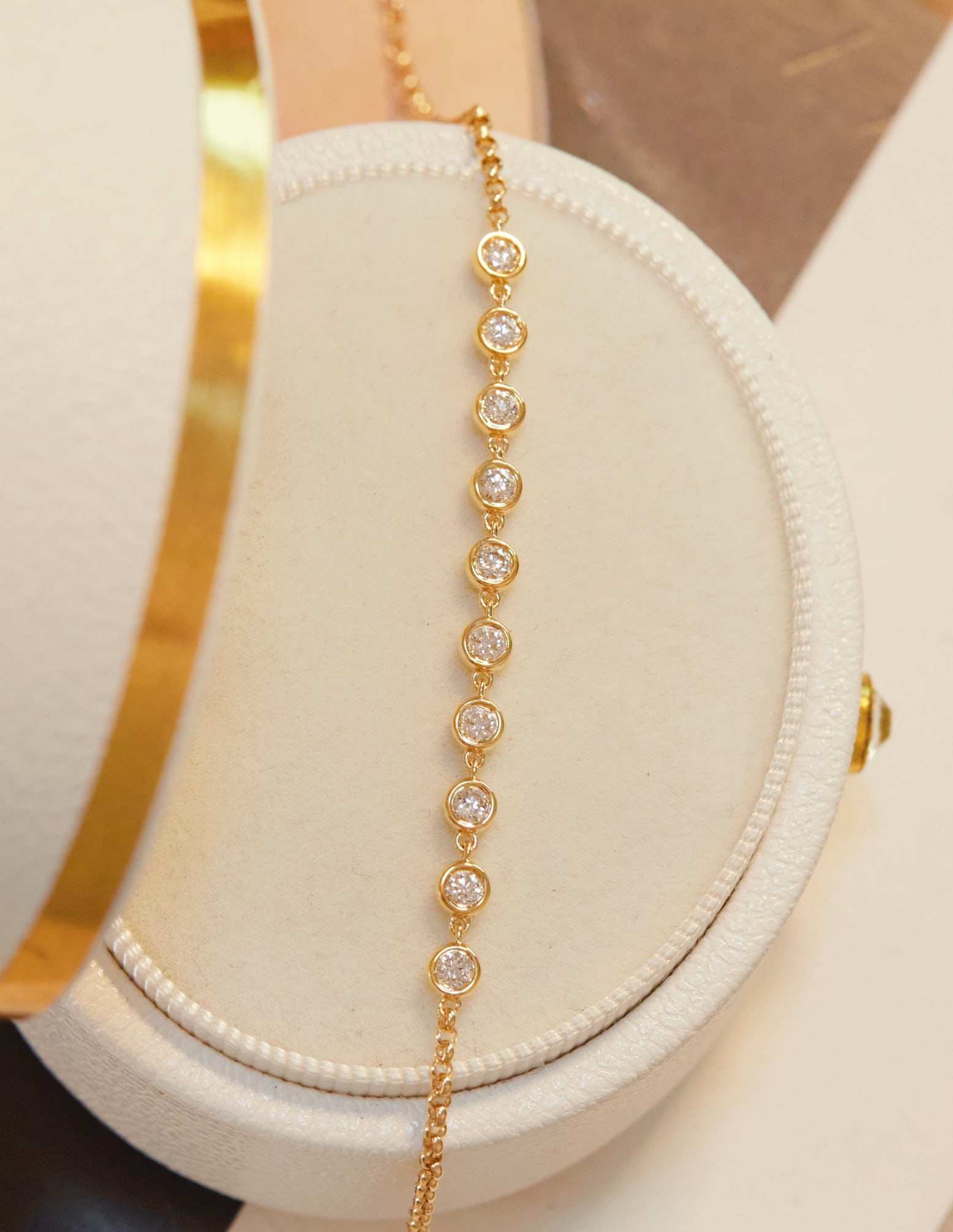 18k gold diamond bracelet - 6