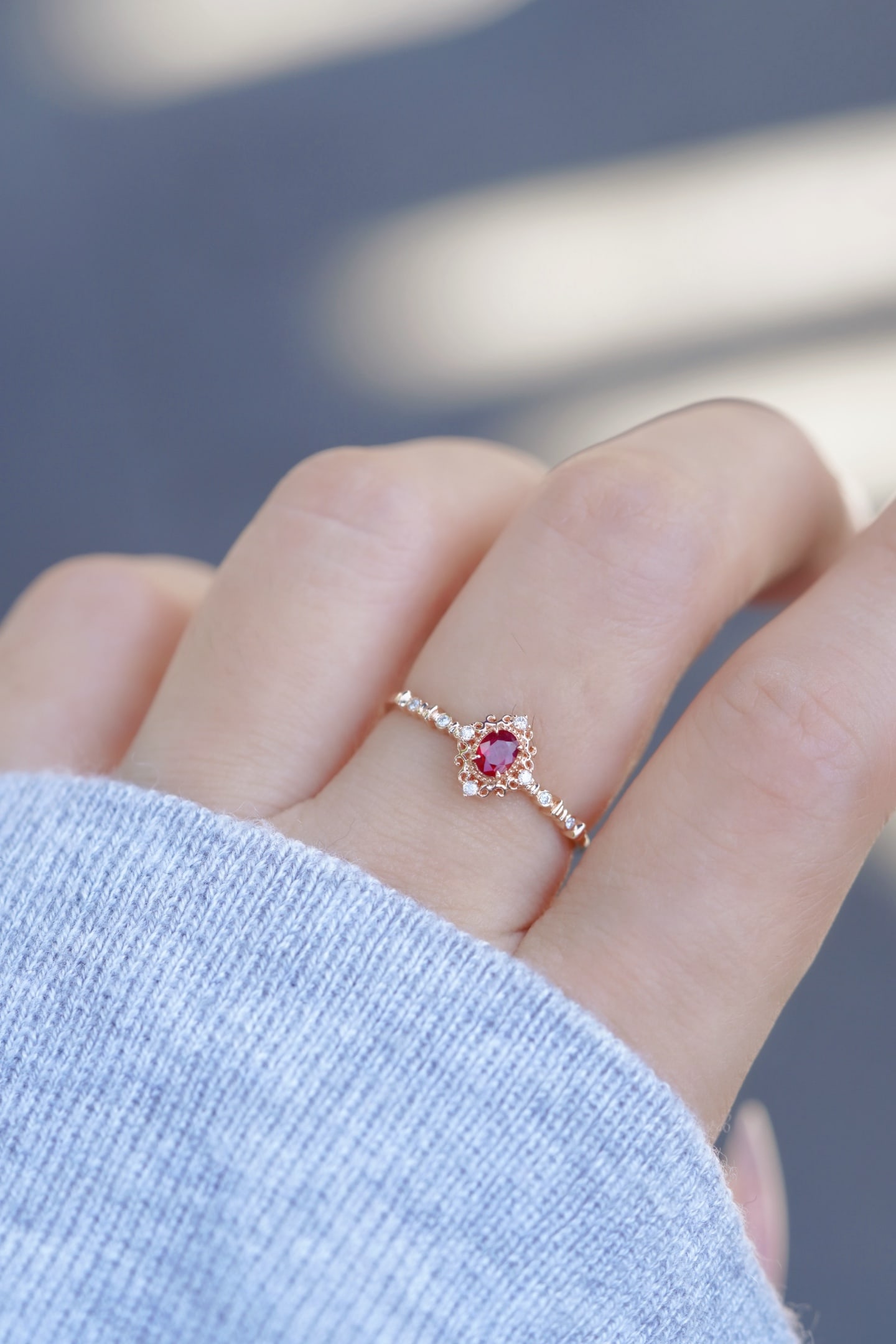 18K Gold Natural Ruby Ring - 8