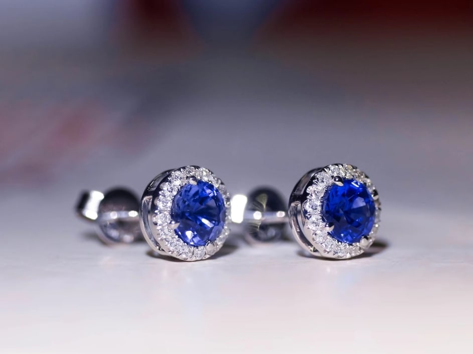 18K diamond-set sapphire stud earrings - 3