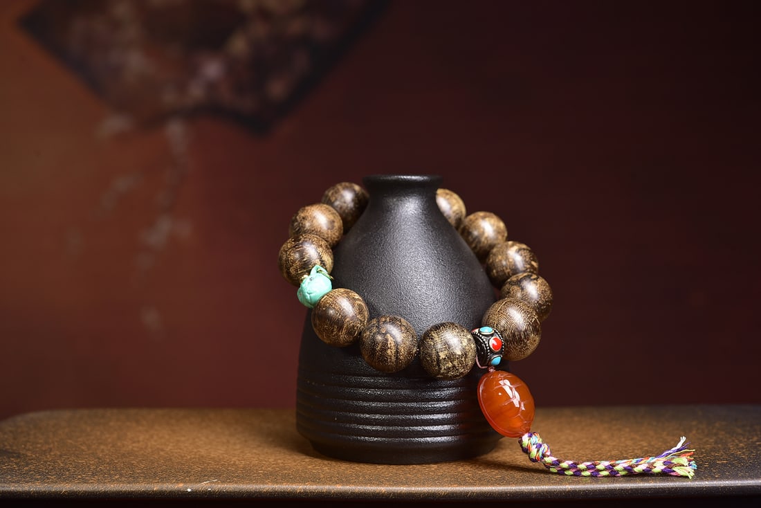 Agarwood bracelet - 6