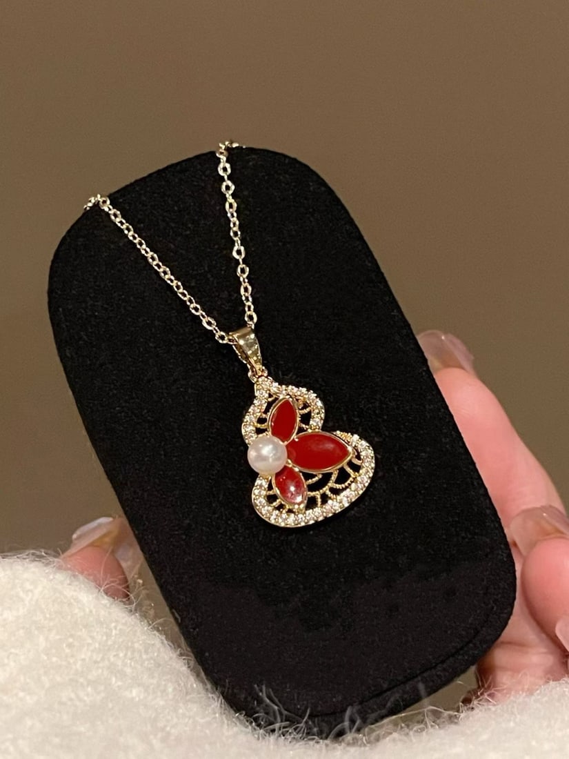 Natural freshwater pearl set - 3