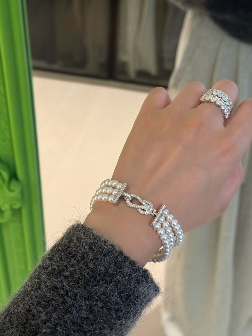 Natural pearl bracelet - 6