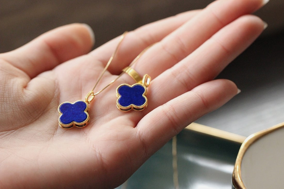 Natural turquoise four-leaf clover pendant - 5