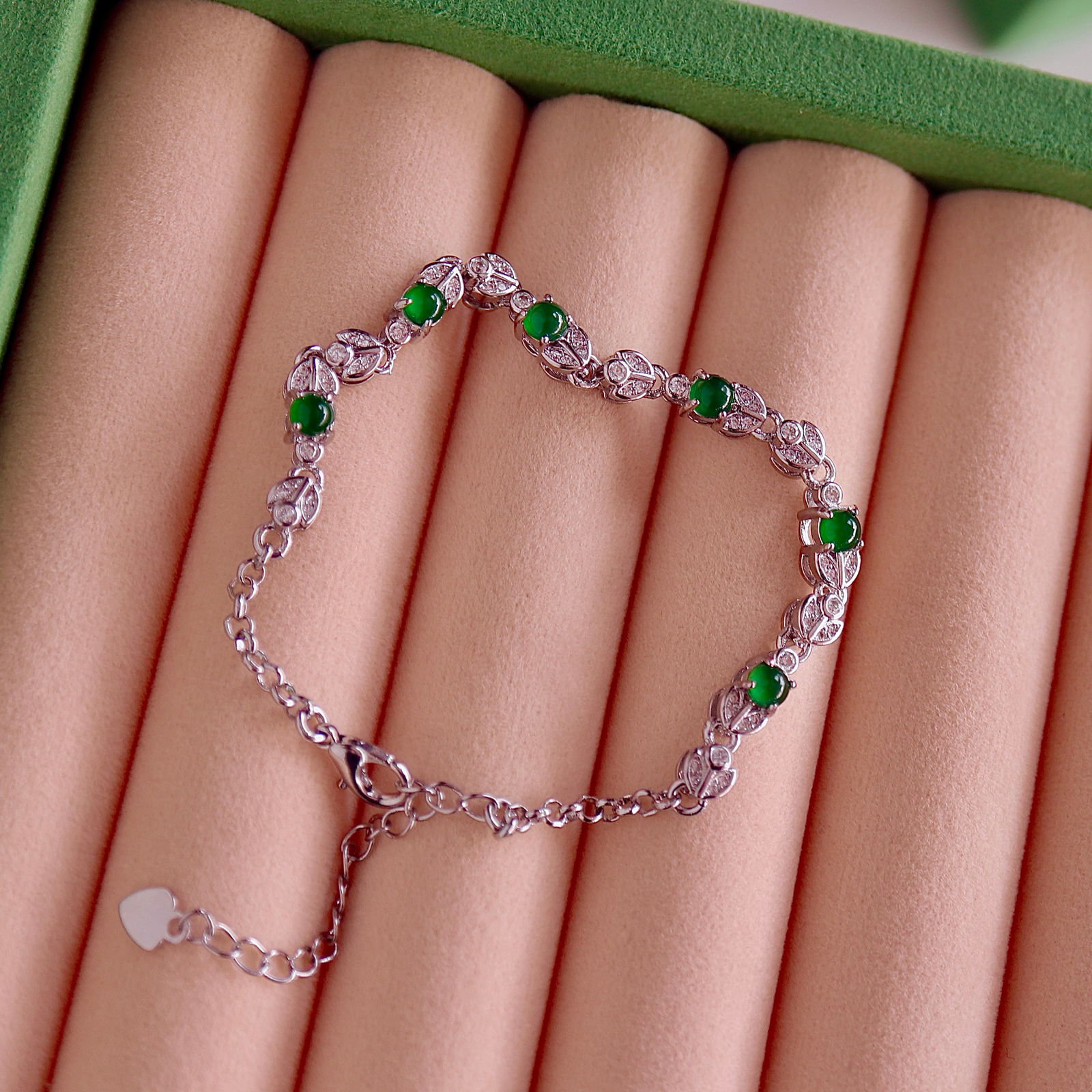 Natural jade bracelet (1 of 7)