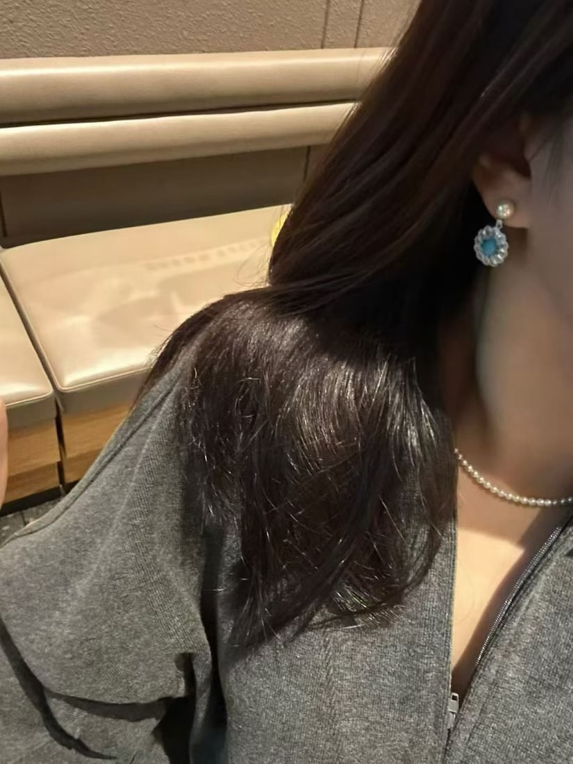 Turquoise paired with pearl necklace - 5