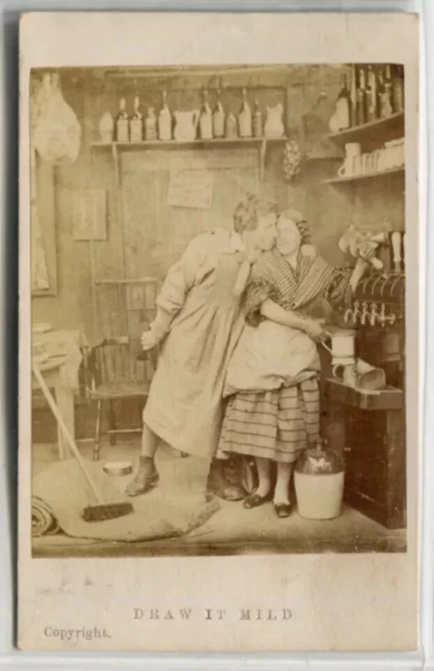 CDV Photo Draw it Mild 19th Century Humorous Scene - 4