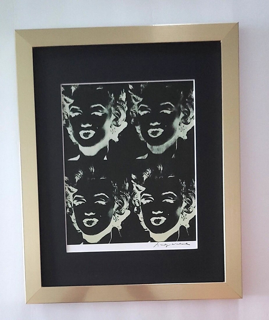 ANDY WARHOL + STUNNING 1980's SIGNED + 4 MARILYN MONROE + PRINT MATTED & FRAMED: Title:ANDY WARHOL + STUNNING 1980's SIGNED + 4 MARILYN MONROE + PRINT MATTED & FRAMEDDescription:This is an Awesome and Scarce 1980's Print After Andy Warhol FACSIMILE SIGNATURE IN INK " MARILYN