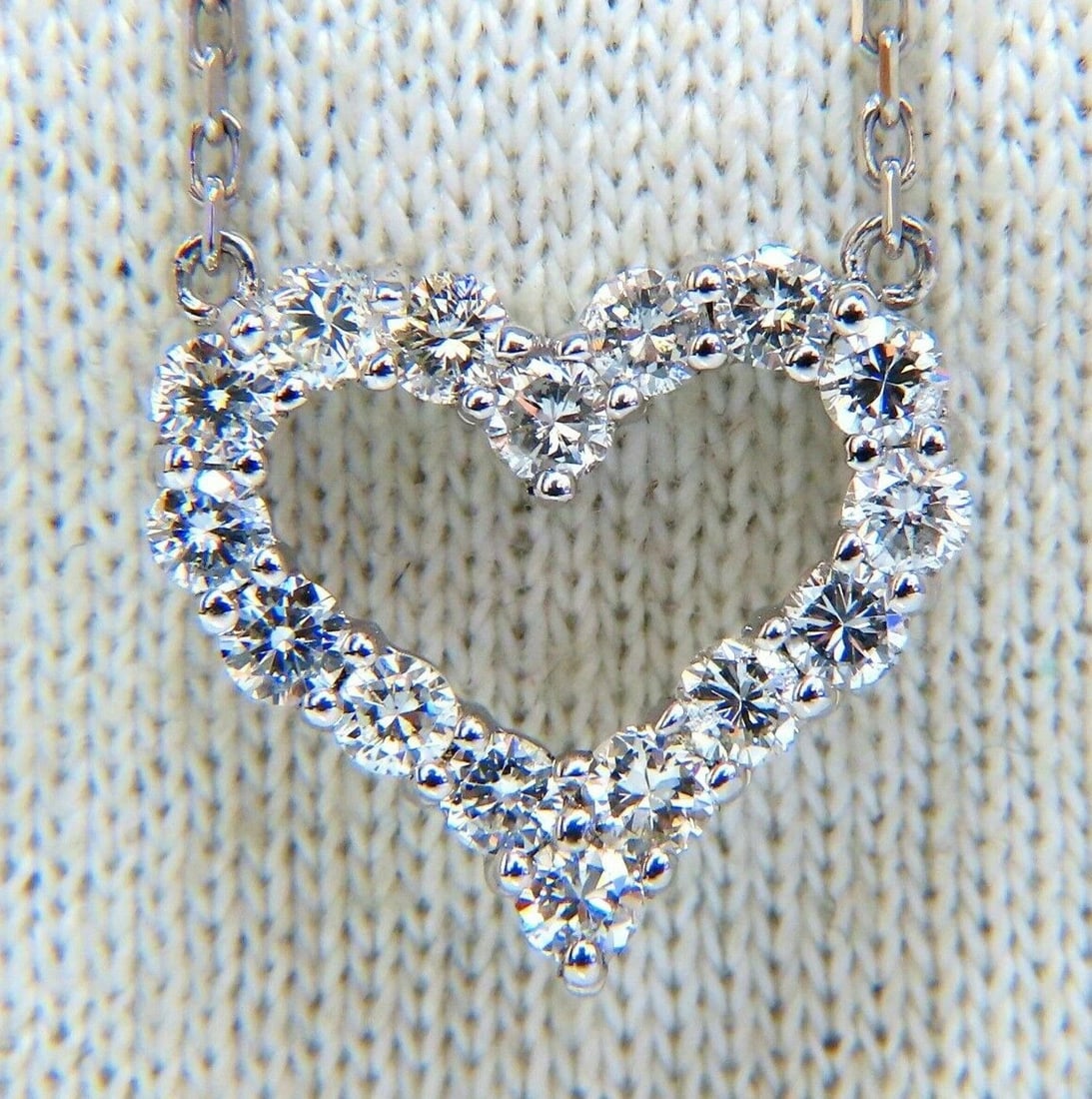 .80ct Heart Natural diamonds necklace 14 karat**: Title: .80ct Heart Natural diamonds necklace 14 karat** Description: Loves & Sparkles. .80ct. Natural diamonds heart necklace. Rounds, hand selected from finest parcels. Full cut and Brilliant G-color