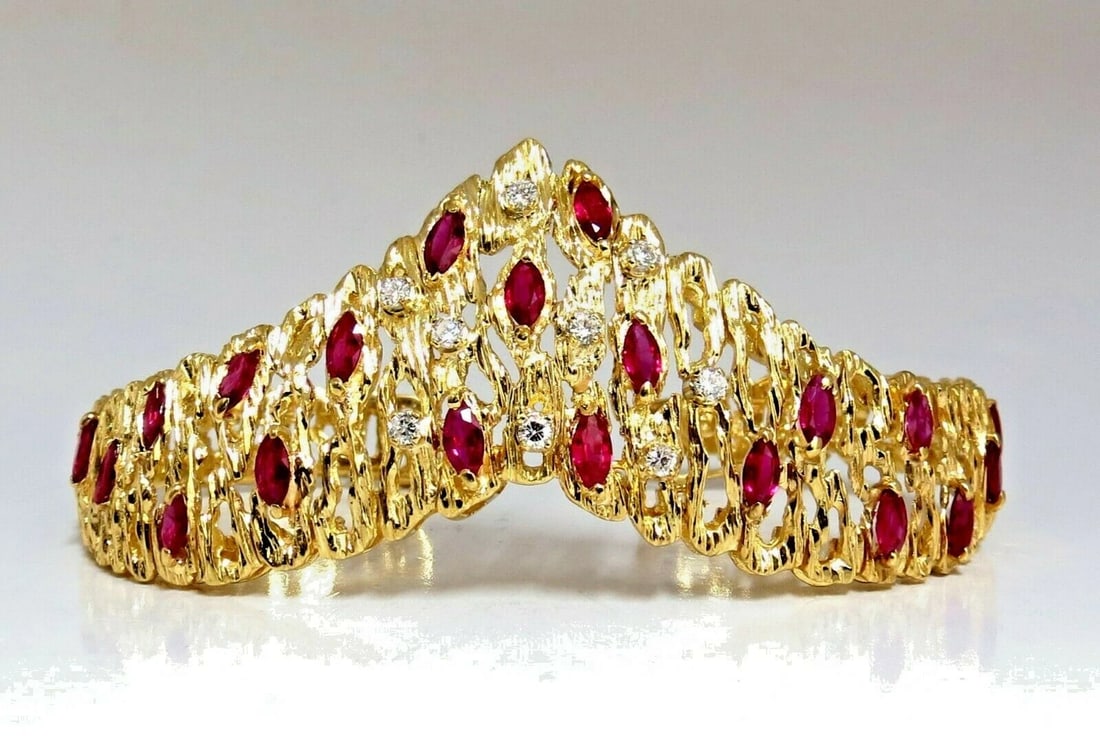 6.00ct Natural Ruby Diamond Coral Patina Chevron Cuff Bracelet 18 Karat**: Title: 6.00ct Natural Ruby Diamond Coral Patina Chevron Cuff Bracelet 18 Karat** Description: Ruby & Diamond Coral Patina Chevron Cuff Bracelet 5.50ct. Natural ruby & .50ct Diamond bracelet. Marquise,