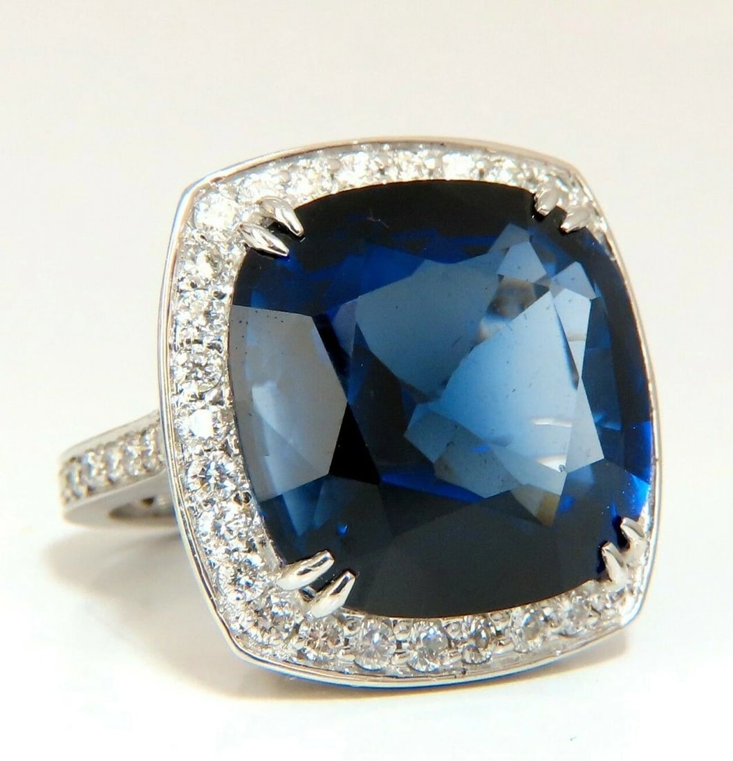 26ct Lab Sapphire diamonds Ring Vivid Royal blue 14 Karat (1 of 7)