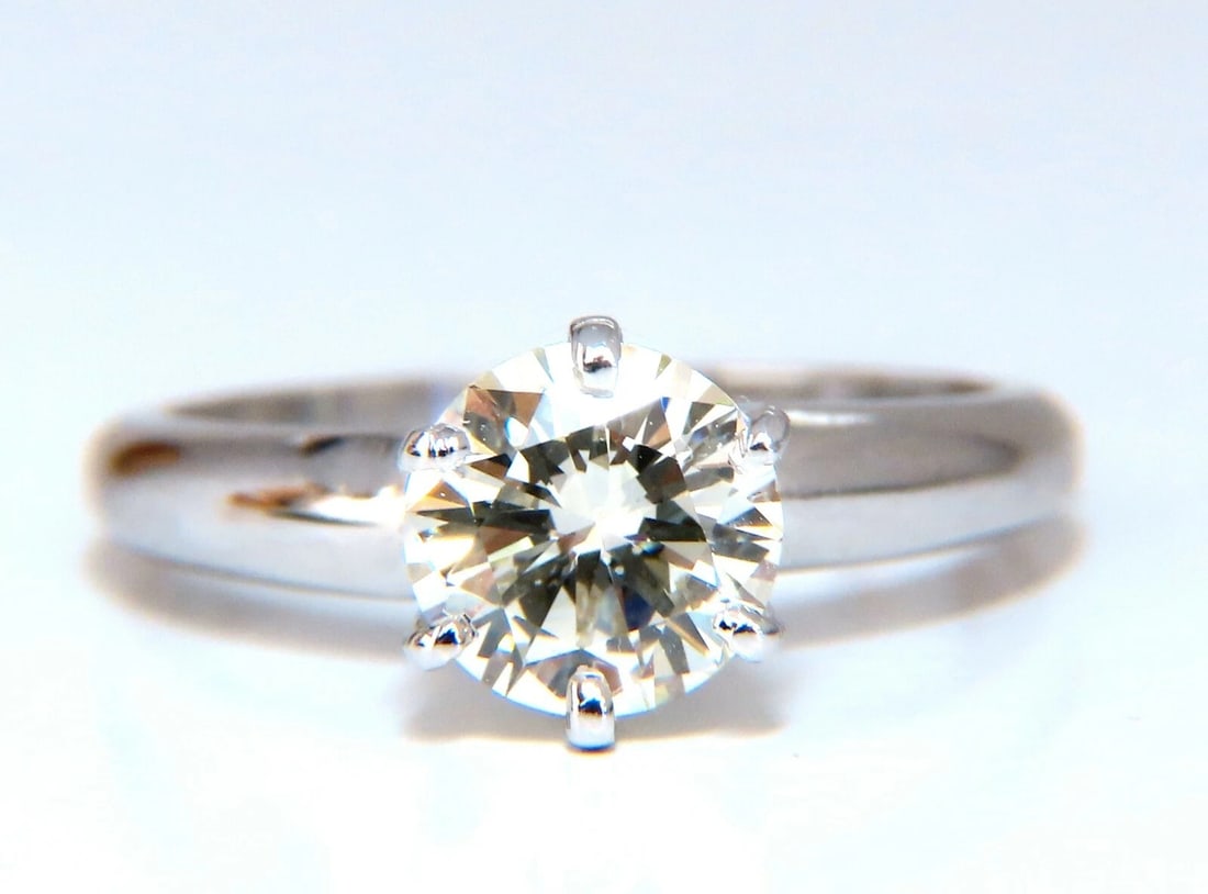 GIA Certified 1.01ct round cut diamond solitaire ring platinum classic N/Vs (1 of 7)