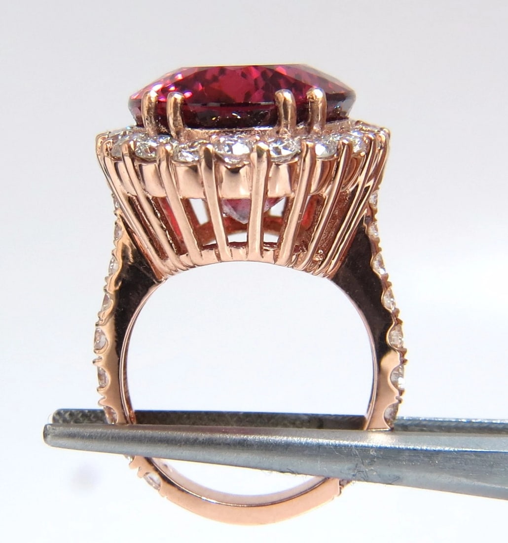 GIA Certified 24.13ct natural red tourmaline 3.00ct diamonds ring 18kt + - 8