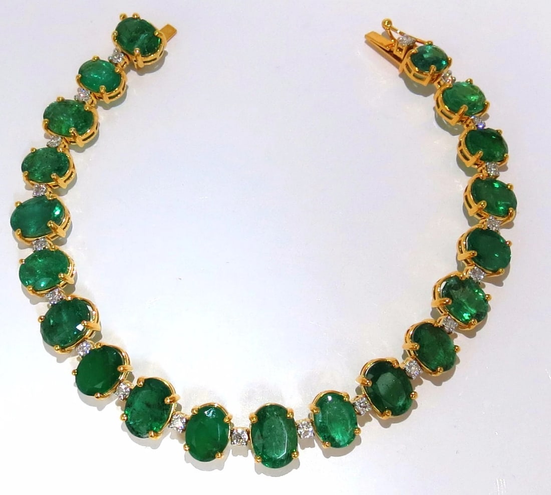 Emerald bracelet 27.42ct & .75ct diamonds classic tennis 14kt. natural greens** - 7