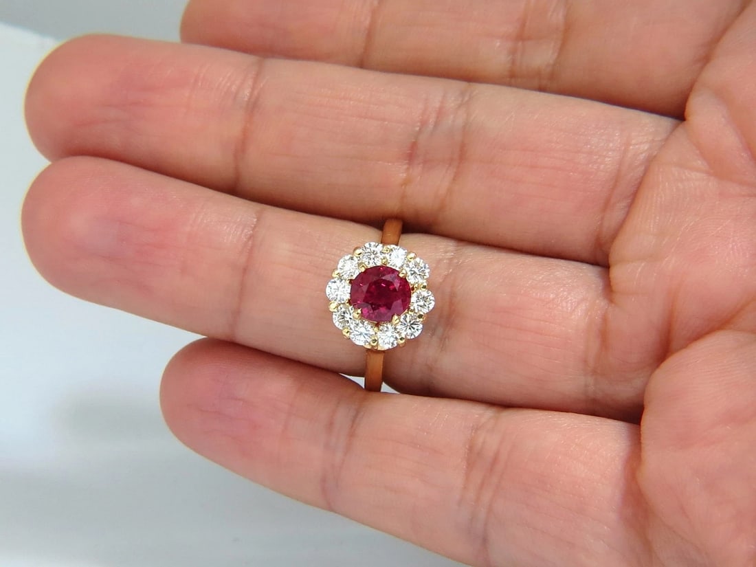 GIA Certified 1.54ct oval cut red ruby .88ct diamonds ring 18kt+ - 7