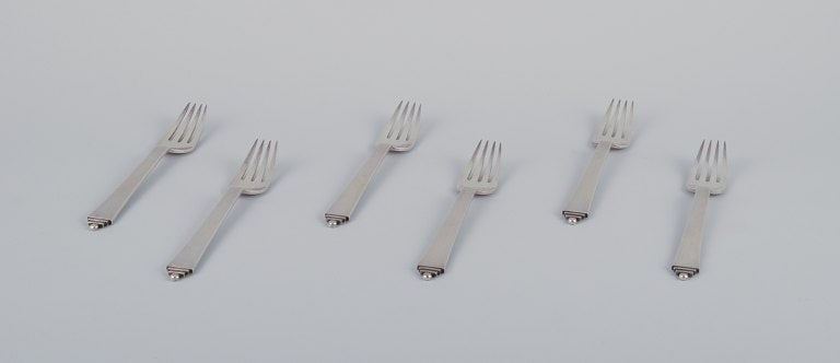 Georg Jensen Pyramid, six dinner forks in sterling silver. - 2