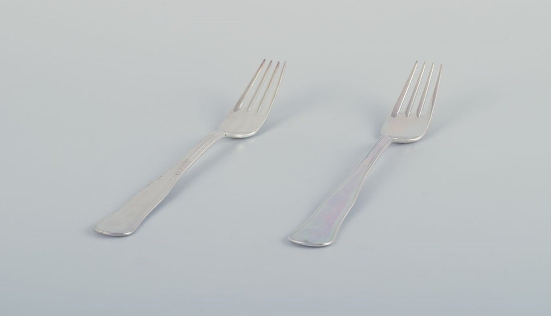 Cohr and Swedish silversmith. "Old Danish". Two dinner forks in 830 silver.: Title:Cohr and Swedish silversmith. "Old Danish". Two dinner forks in 830 silver. Description:Cohr and Swedish silversmith. "Old Danish". Two dinner forks in 830 silver. Both forks have an identical d