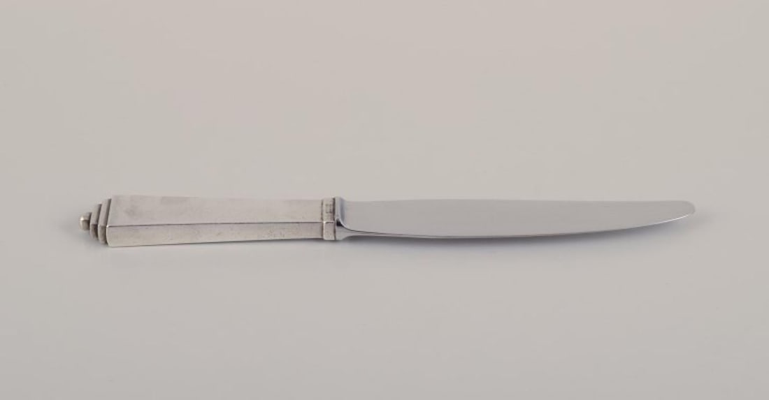 Georg Jensen Pyramid. Four short-handled lunch knives in sterling silver with stainless steel blades - 3