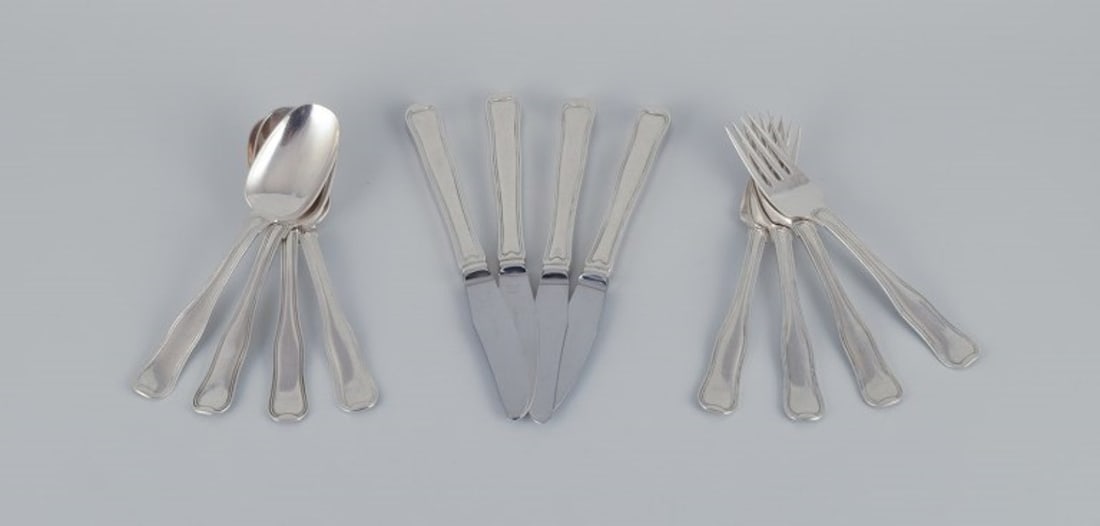 Georg Jensen "Old Danish". A four-piece lunch cutlery set in sterling silver. (1 of 8)