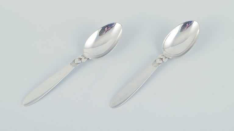 Georg Jensen Cactus. Two dessert spoons in sterling silver.: Title:Georg Jensen Cactus. Two dessert spoons in sterling silver.Description:Georg Jensen Cactus. Two dessert spoons in sterling silver. Hallmarked after 1944. In perfect condition. Dimensions:
