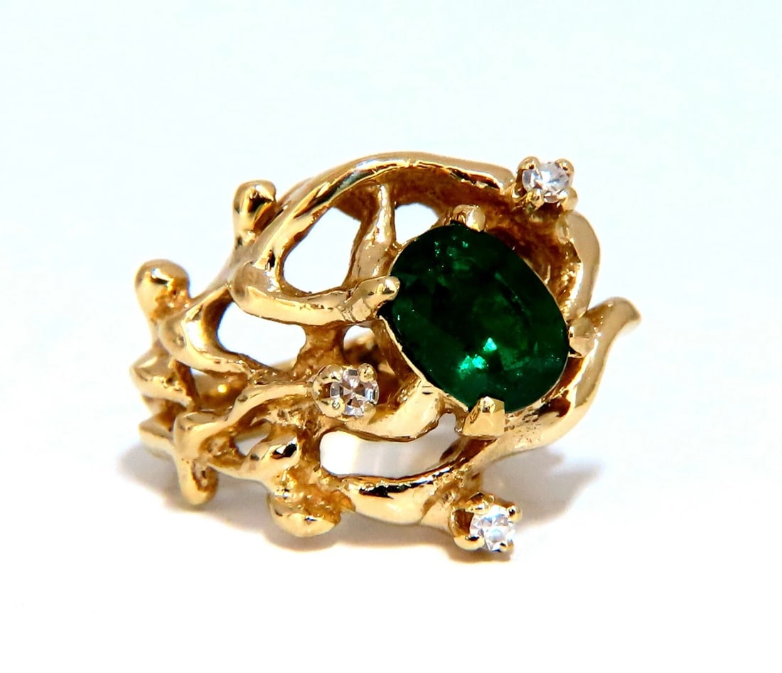 1.42ct Natural Vivid Green Emerald Diamonds Nugget Vine Ring 14kt**: Title: 1.42ct Natural Vivid Green Emerald Diamonds Nugget Vine Ring 14kt** Description: Vintage Nugget Vine. 1.42ct. Natural Oval cut, Emerald Ring Emerald: 8 x 6mm Transparent & Vivid Green .06ct.