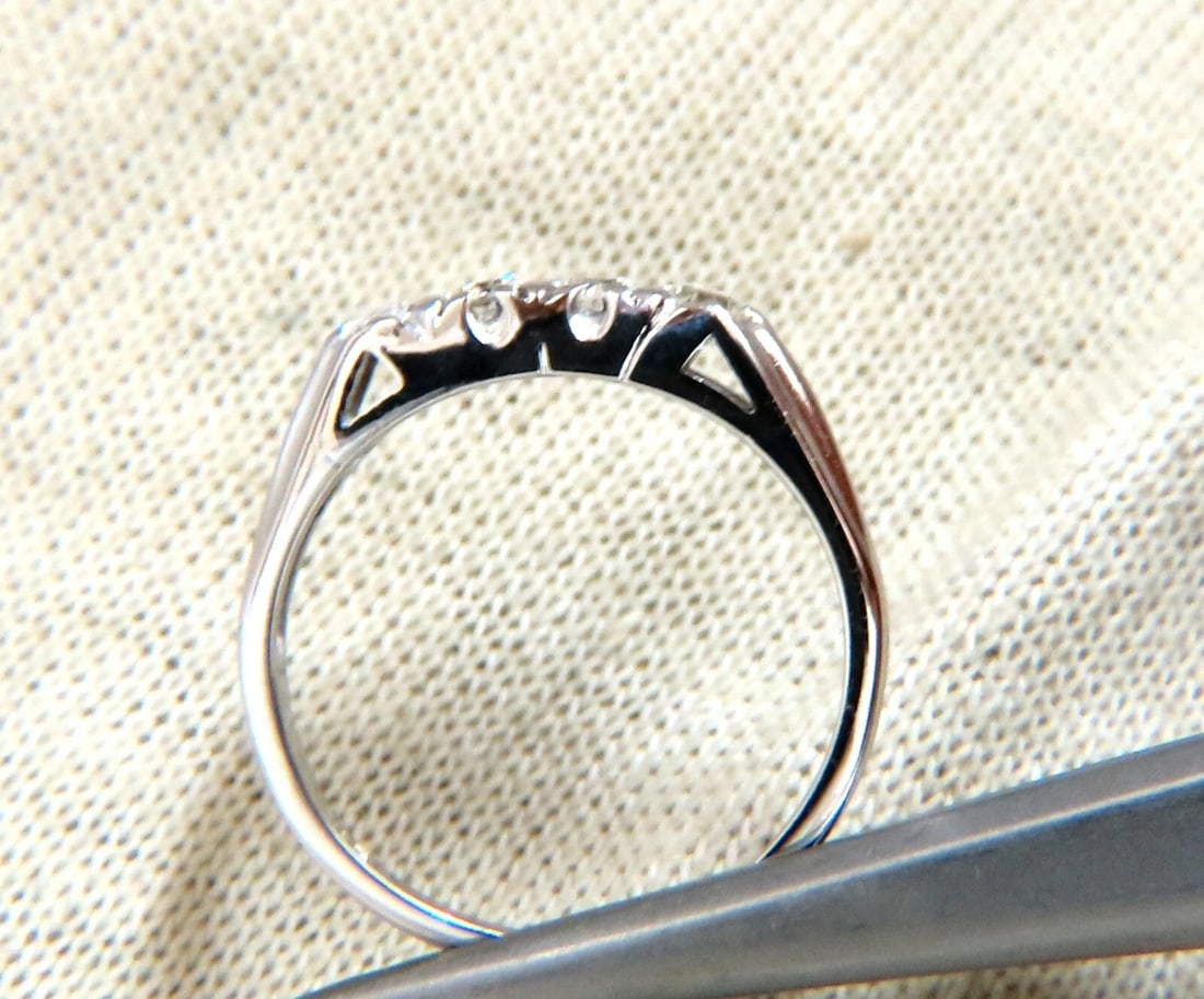 .68ct Diamond Solitaire Ring + Band 14kt Set - 5