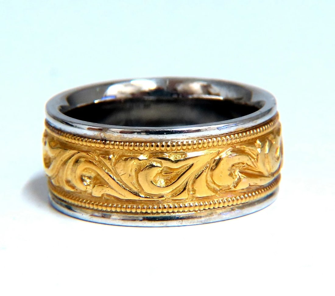Designer Millan Graver Etched Gilt Two Toned Milligree 14kt Gold Band size 5 8mm: Title: Designer Millan Graver Etched Gilt Two Toned Milligree 14kt Gold Band size 5 8mm Description: Hand Graved Gilt Etch Flat Band. Durable Built. 14kt gold. 8 Grams Overall ring: 3.1mm diameter