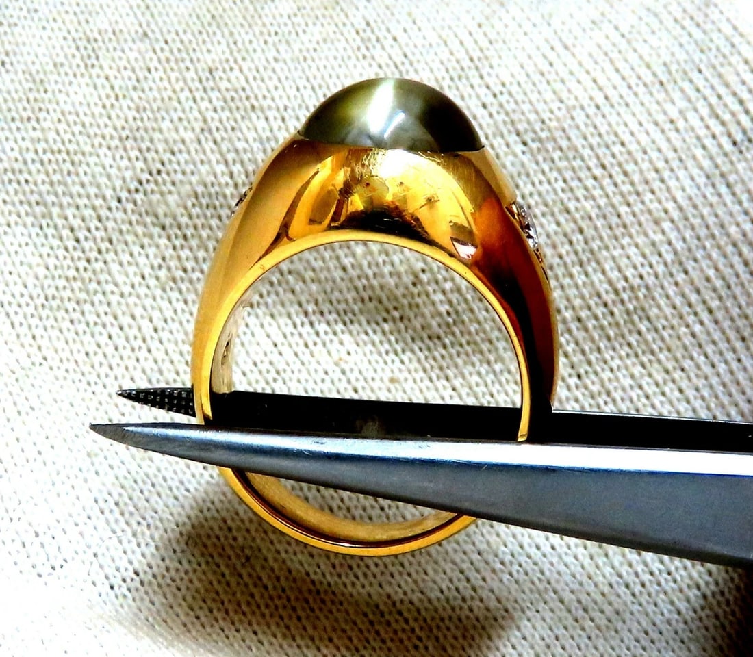 GIA Certified Natural Chrysoberyl Cats Eye Mens Diamond Signet Ring 18kt - 7